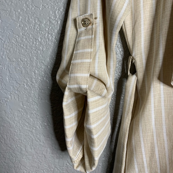 Cream and white color coat/cover up - Picture 3 of 3